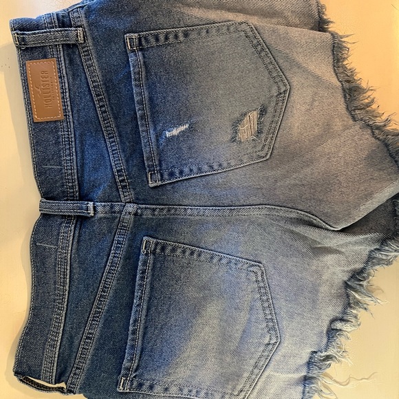 Hollister Shorts size 28 (7) - Picture 3 of 7